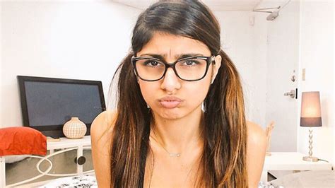 mia khalifa hub|Mia Khalifa Videos Porno 